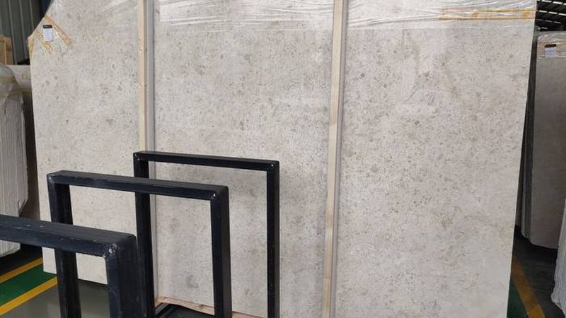 芝麻灰花岗岩：解析其优缺点，助您明智选择